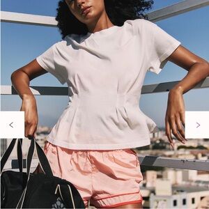 We The Free White Tee Tapered Pleats around waist size Large NWOT